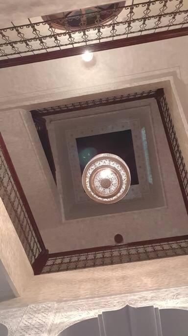 Charmant Riad Au Coeur De Marrakech Marrakesh Exteriör bild