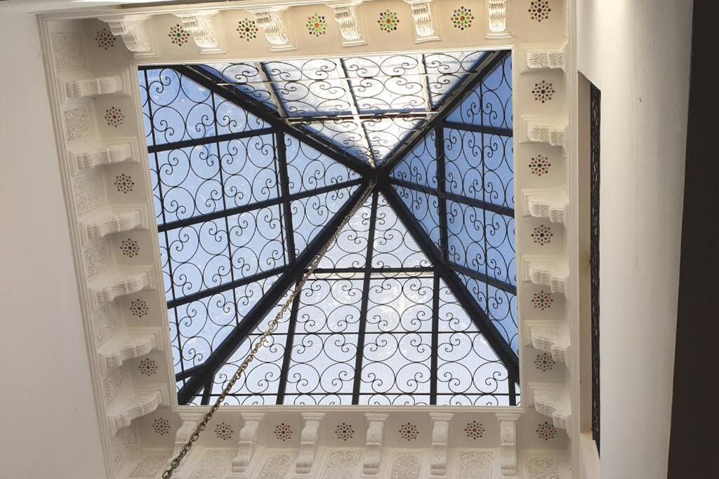 Charmant Riad Au Coeur De Marrakech Marrakesh Exteriör bild