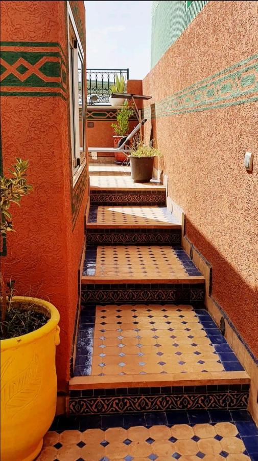 Charmant Riad Au Coeur De Marrakech Marrakesh Exteriör bild