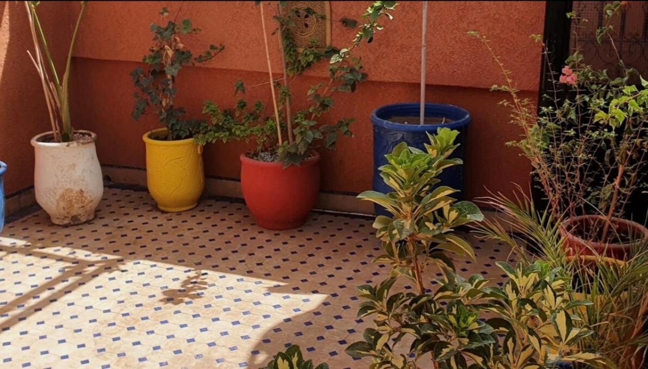 Charmant Riad Au Coeur De Marrakech Marrakesh Exteriör bild